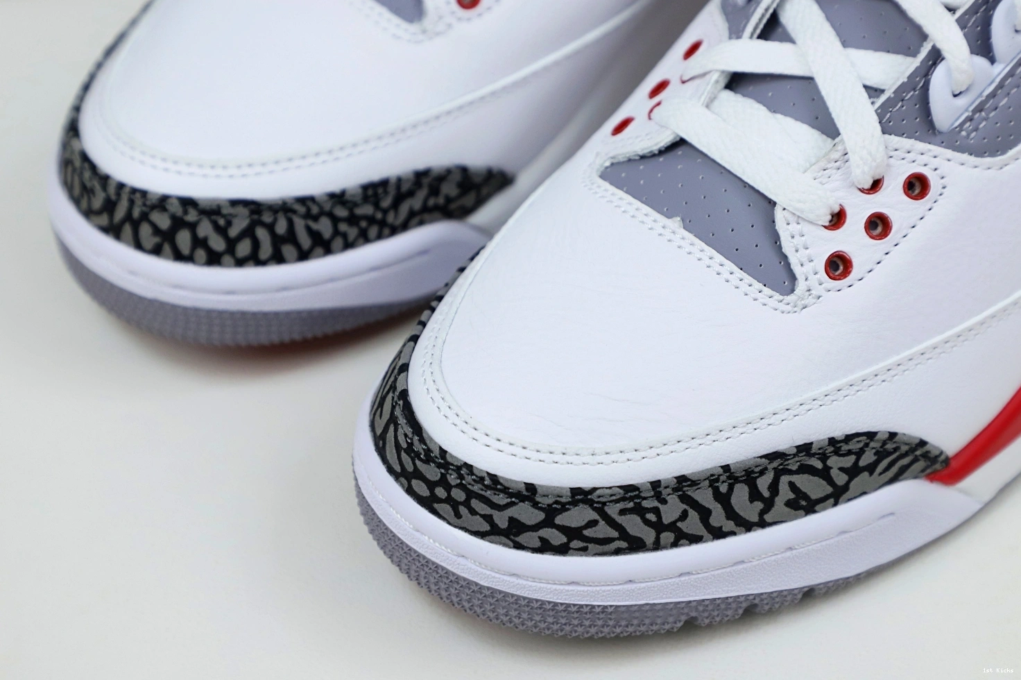 1st Kicks AIR JORDAN BestValue 3RETRO Kimikick 1952 1122